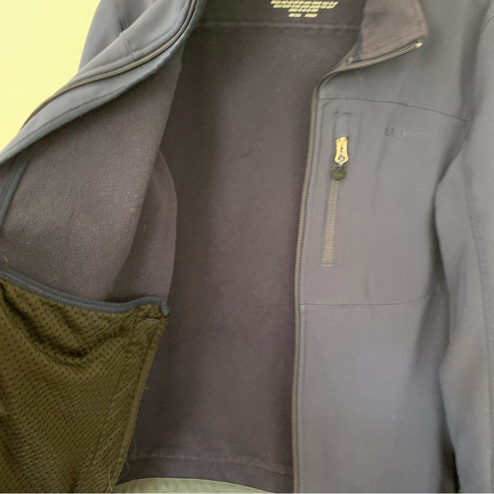 Mens LL Bean Windproof Softshell Fleece Lined Jacket Blue Sz Small Pockets Zip - Picture 9 of 12